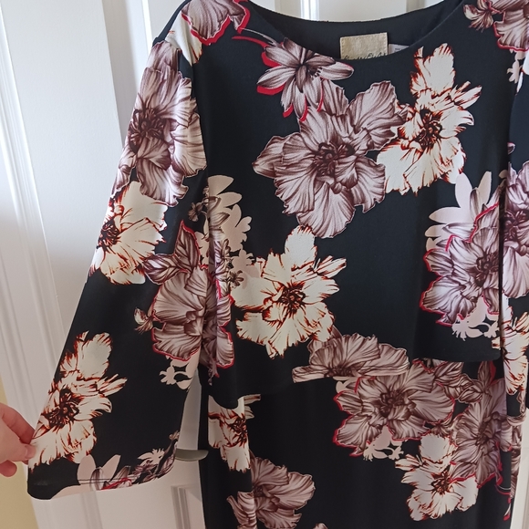 Black Floral Dress - Picture 2 of 7